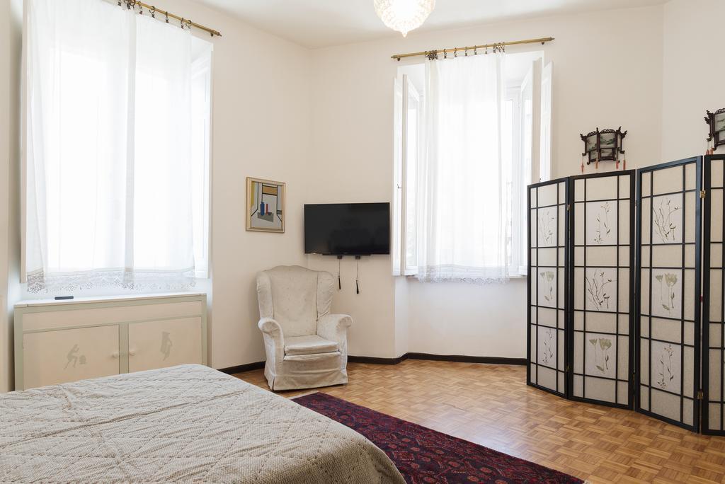 Flower'S Market Apartment - Charme Holidays Рим Екстер'єр фото