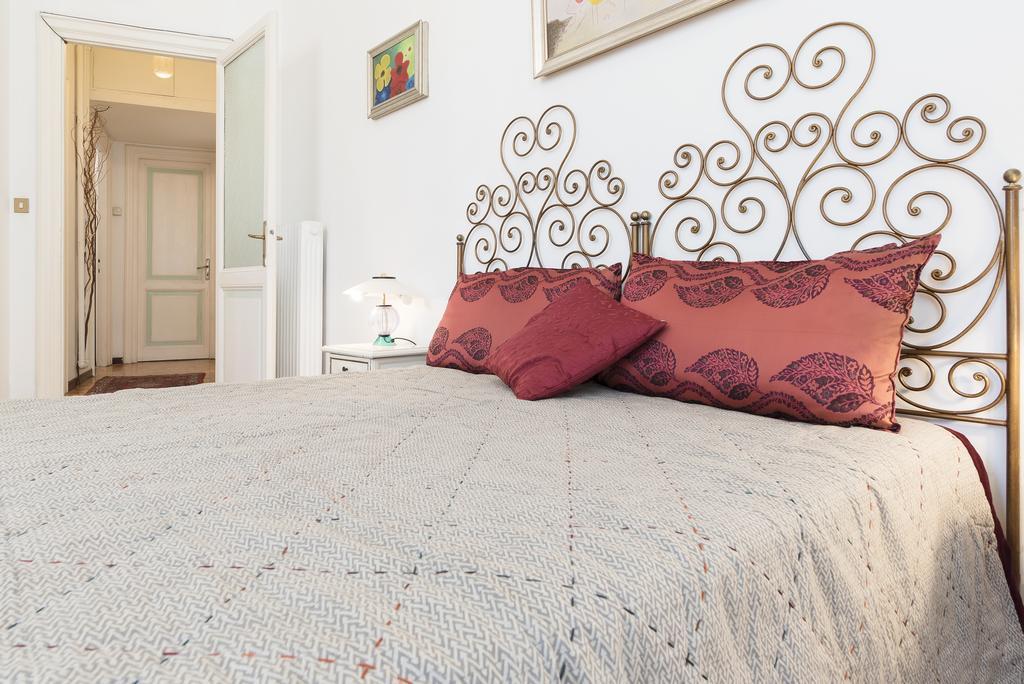 Flower'S Market Apartment - Charme Holidays Рим Екстер'єр фото